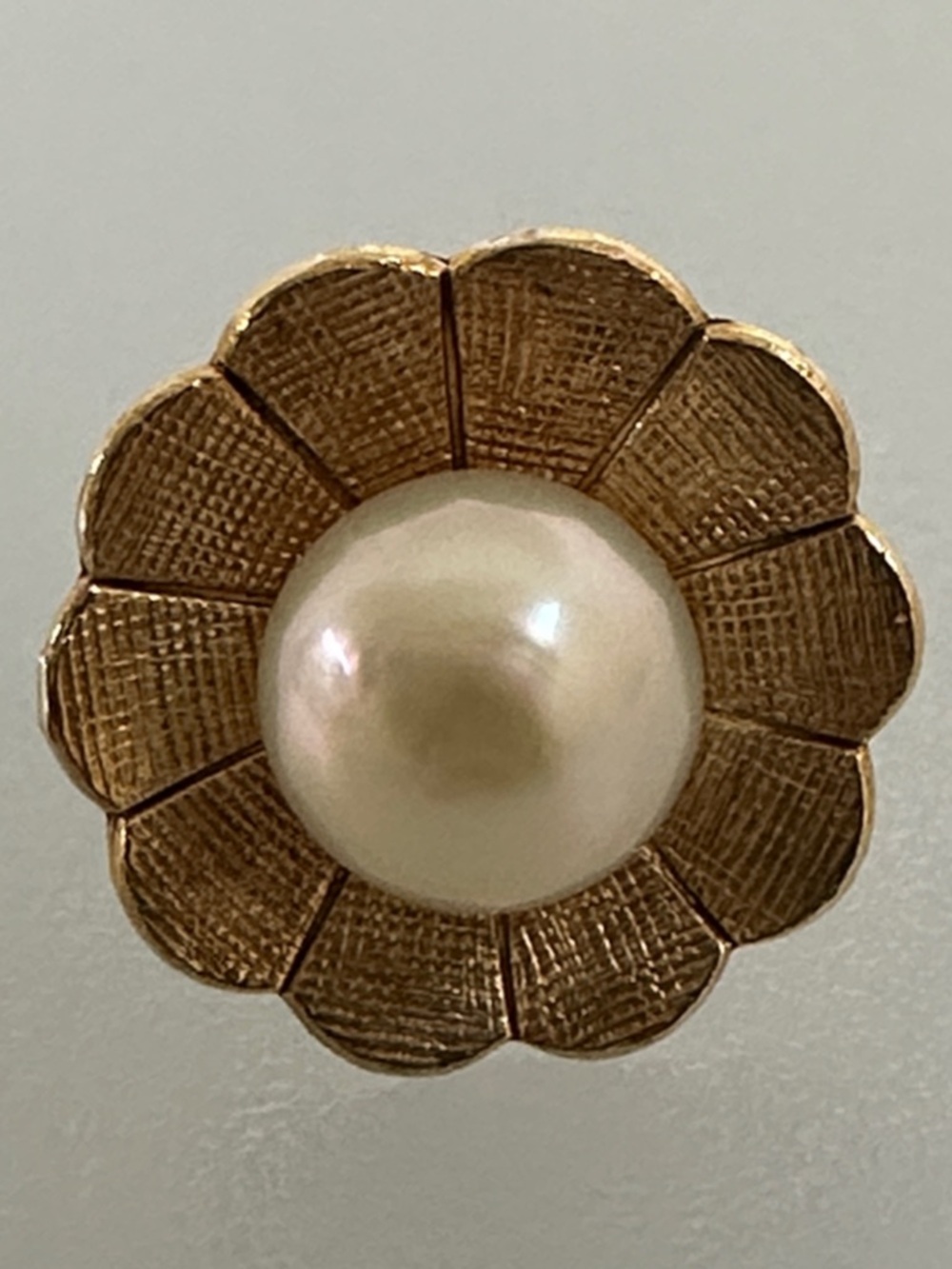 Estate 14k real solid Real Pearl Flower Pin Brooch